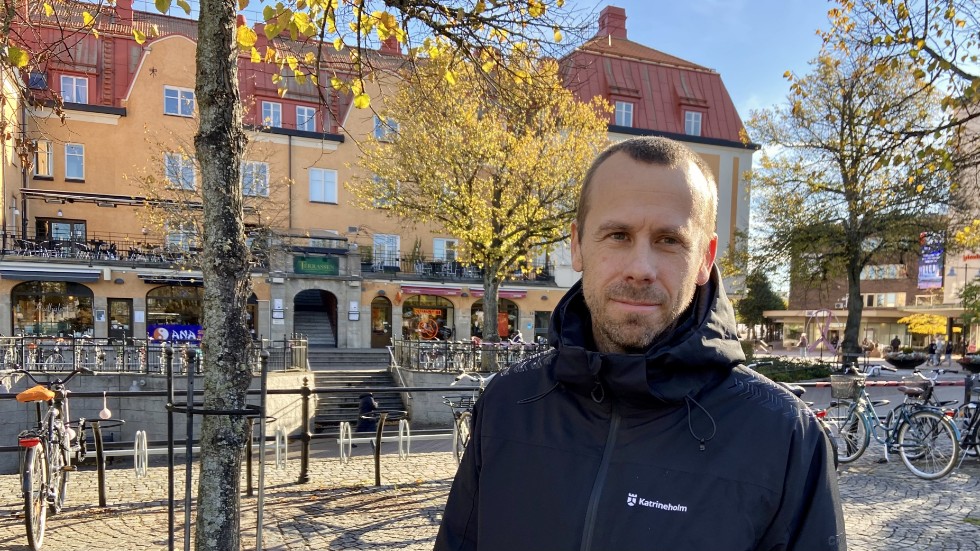 "Det är ju en trevlig tillställning och den vill vi inte förstöra. Vi vill bara säkerställa att ingen blir skadad", säger Tobias Plantin, säkerhetschef i Katrineholms kommun.