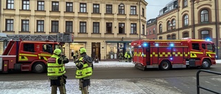 Brand i kök i flerfamiljshus på Trädgårdsgatan