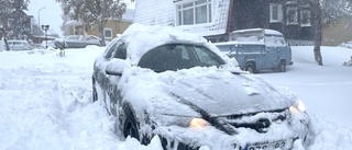 Snörekord i Kiruna – lokaltrafik ställs in