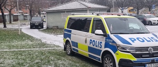 JUST NU: En man i övre tonåren död i skottlossningen