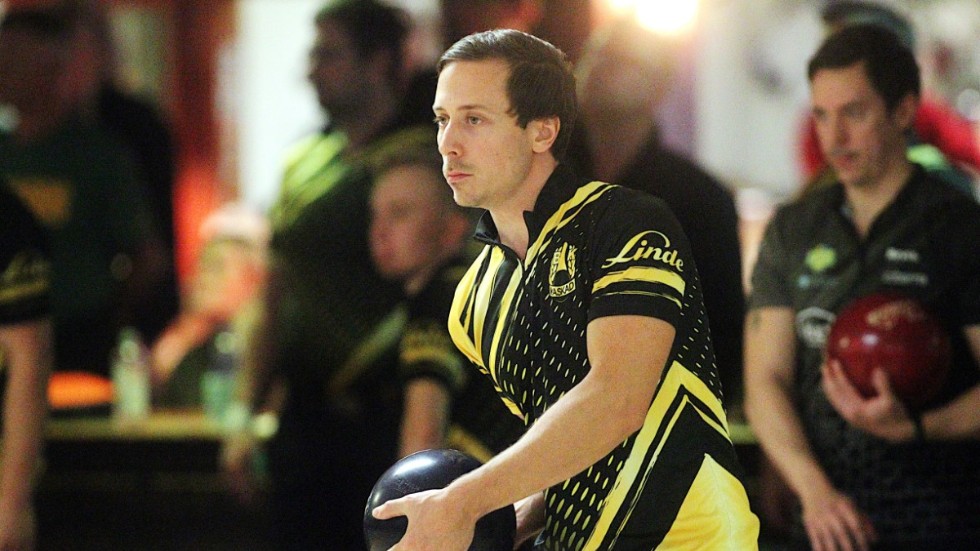 Emil Ågren blev bäst individuellt med 927 poäng.
