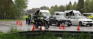 Stor polisinsats i jakt på trafikbrott under tisdagskvällen: "Många patruller ute längs E4"