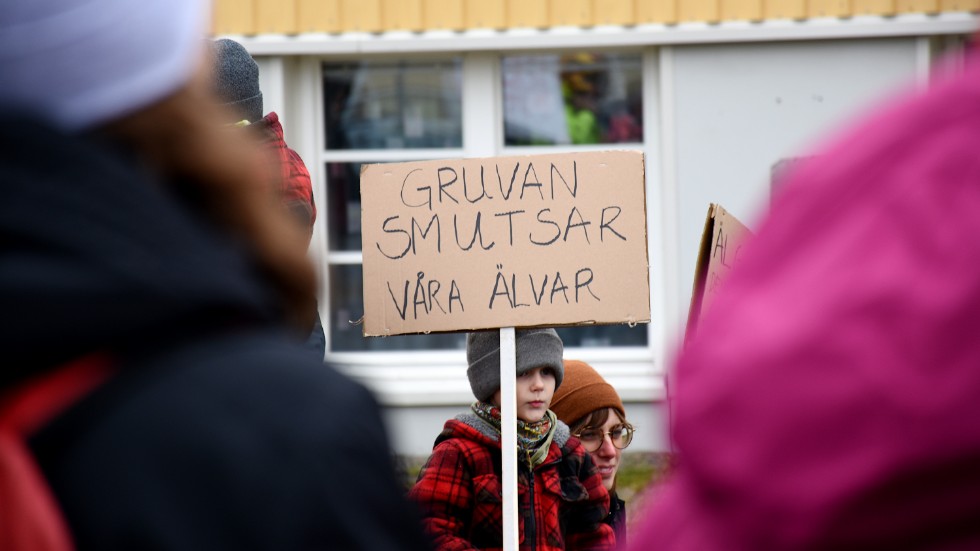 Demonstration i Vittangi. Mot Talgas gruva. Regeringen valde ett australiensiskt gruvbolags vinstinstressen framför Kiruna kommuns invånares intressen. (Arkivbild)