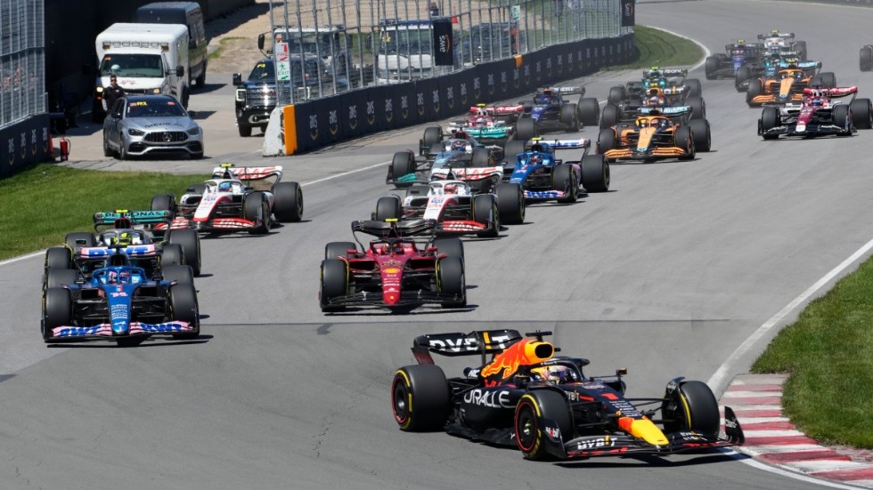 Max Verstappen i ledning i samband med formel 1-loppet i Montreal, Kanada, tidigare i år. Arkivbild.