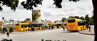 Busschaufför sjuk – passagerare fick stoppa bussen