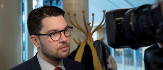 Attackerna på demokratin