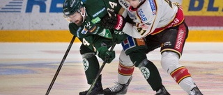 Stjärnforward ledig – stannar i SHL