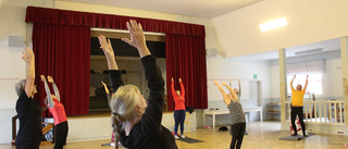 Efter 36 år på Katedral – leder yoga i Loftahammar