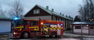 Värmeljus på parkettgolv orsakade brand på Hertsön