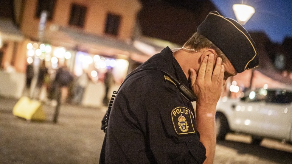 De två männen har begärts häktade. 