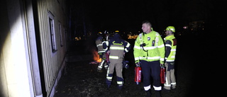 Bråte låg och brann nära bostadshuset