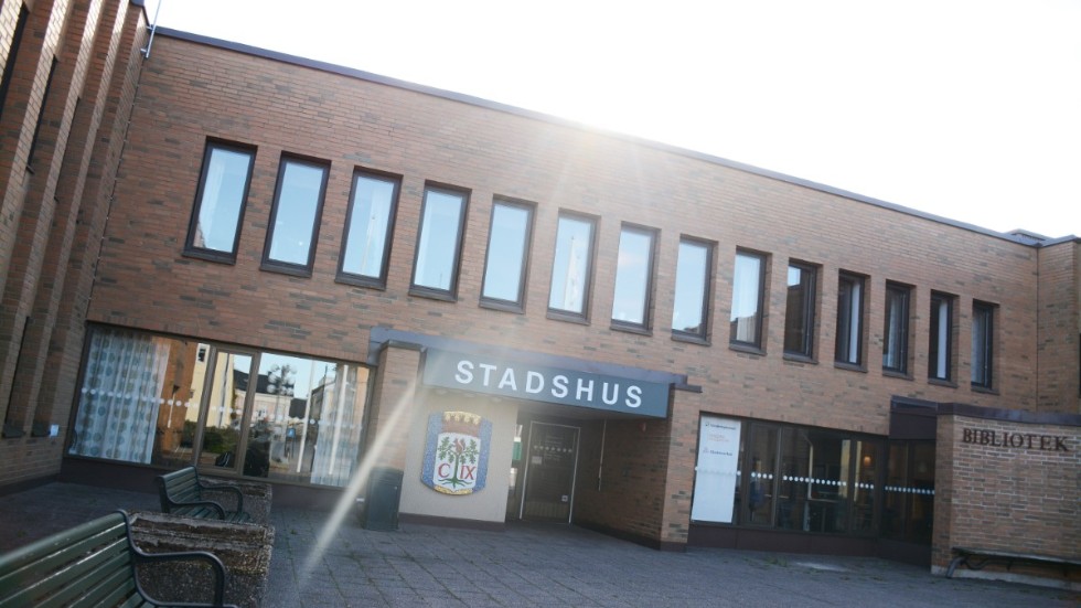 Insändarskribenten tycker inte att det klarnat mycket, vad gäller att beskriva det som pågår i stadshuset som "Putinfasoner".