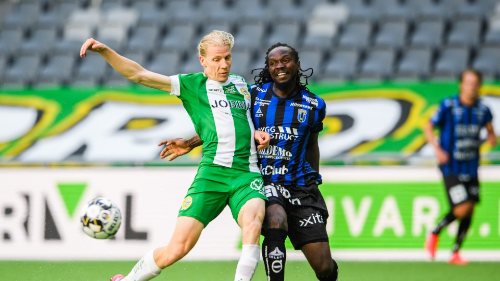 Kebba Ceesay fick kritik av Henrik Rydström för ett agerande i matchen mot Hammarby i fjol. 