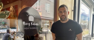 Restaurangen på Adelsgatan tvingas stänga – hittar ingen personal • ”Ambitionen är att vara ett året runt-ställe – men det är svårt”