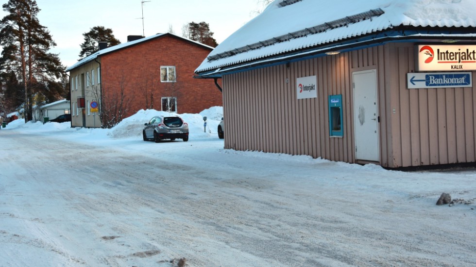 Här, i bankomaten på Strandgatan, har uttagen skett.