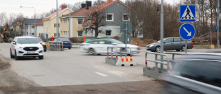 Nu ska första asfalten läggas längs Östermalmsgatan