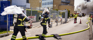 Våldsam brand hos läkemedelsjätte