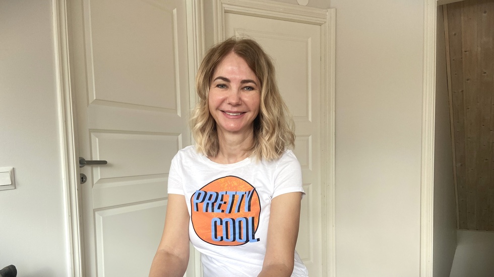 Irena Sylve öppnade klinik i sitt hem för två år sedan och får träffa alla typer av kunder som gör bland annat botox och fillers. Kunderna är nästan bara kvinnor.