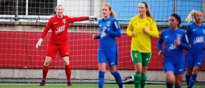 Hedvig Lindahl höll sin andra nolla