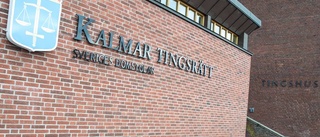 Döms till fängelse för smuggling