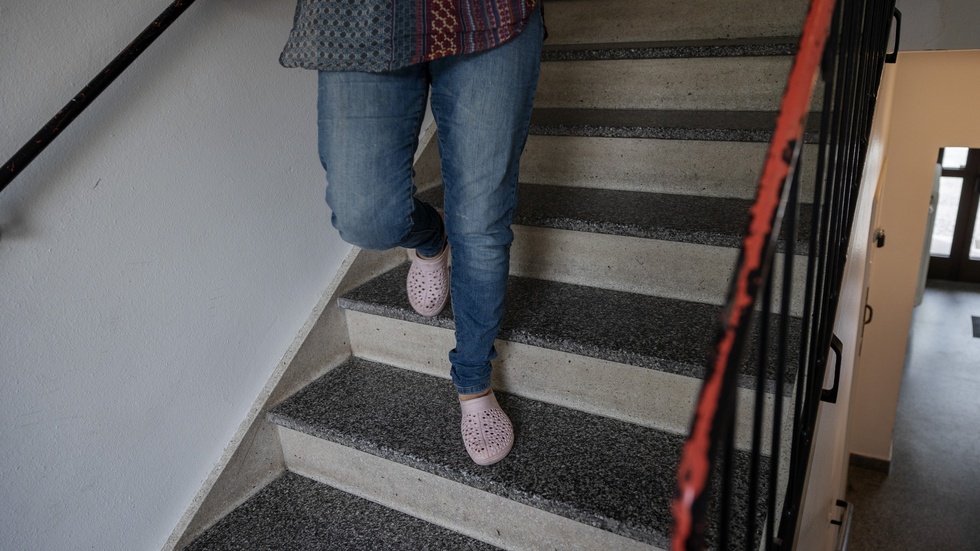 Agnes, 52, var inlagd på Akademiska i december 2021. För UNT berättar hon om hur en manlig vårdanställd våldtog henne. Mannen är nu häktad på sannolika skäl misstänkt för våldtäkt.