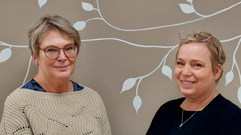 Annica Pettersson till vänster och Camilla Ahlmark till höger, från socialförvaltningens individ- och familjeomsorg i Vingåker. 