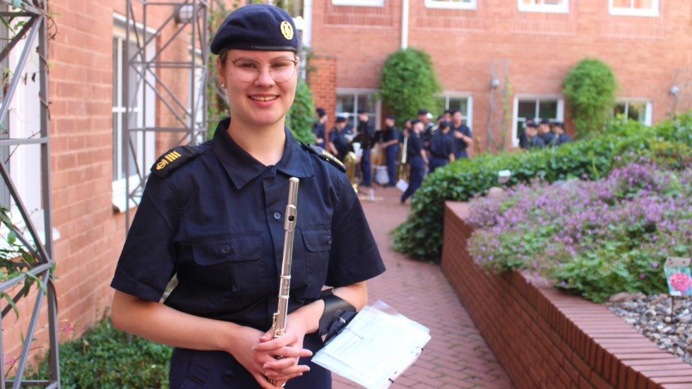 Edith Åström från Södra Vi fick stipendium i musik vid Sparbanksstiftelsens årliga gala i Vimmerby. "Jag blev såklart väldigt, väldigt glad", säger hon.