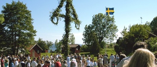 Midsommar med både sol och regn