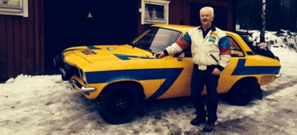 Christer Norling med sin Opel Ascona från 1972.