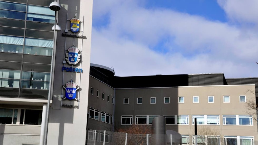 "Är ungdomar hotade vill vi att de ska träda fram så att vi kan agera", säger Thomas Anchico på Uppsalapolisen.