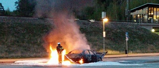 Bilbrand i Läggesta