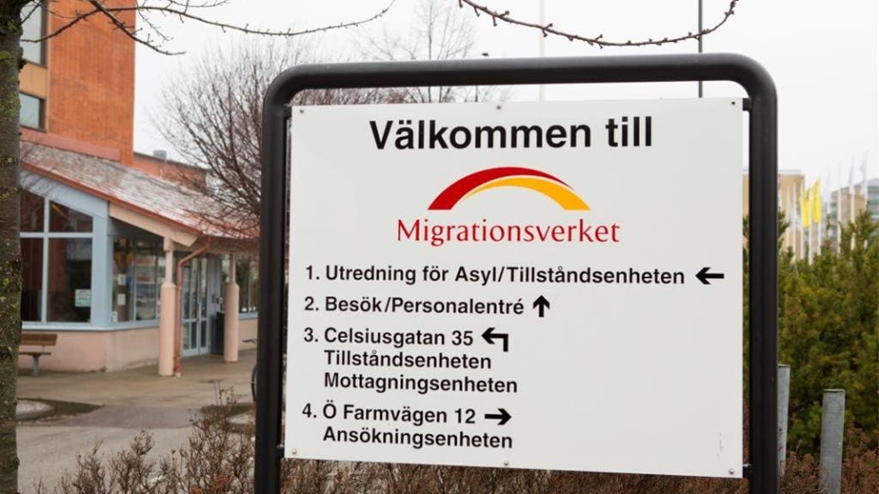 Sverige tar emot över 50 procent av alla ensamkommande barn som söker asyl i Europa, skriver debattören. ARKIVBILD: DRAGO PRVULOVIC/SCANPIX