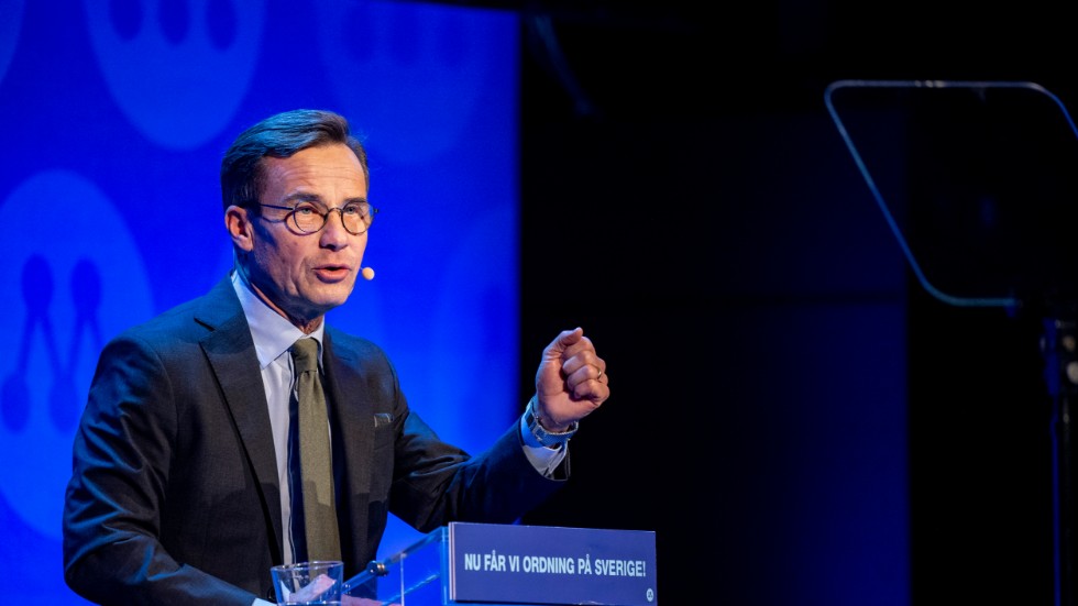Moderaterna vill skärpa kraven på arbetskraftsinvandring - och får tummen upp av LO. Arkivbild.