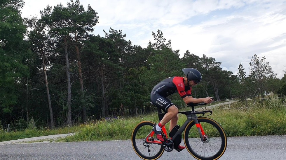 Marcus Larsson var tillbaka på cykelsadeln och vann i Linköping.