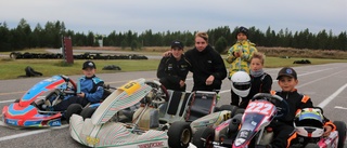 Klart för start i gokart: "Hoppas det går bra"