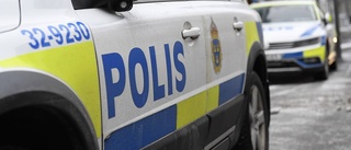 Morddömd misstänks ha dödshotat hel familj