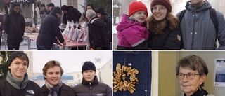 Rutinerade och nya säljare på välbesökt julmarknad - "Åker ingen annanstans"