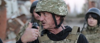 Sean Penn hyllar ukrainska folket