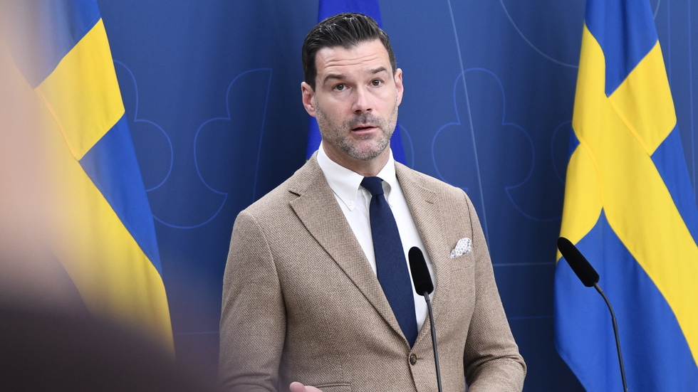 Bistånds- och utrikeshandelsminister Johan Forssell (M) presenterar nytt biståndspaket till Gaza.
