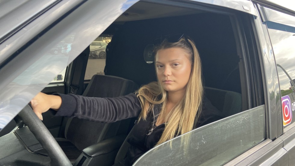 Thilma Nilsson kommer från början från Knivsta och bor nu i Hammarskog norr om Uppsala. Genom Epa-traktorn har hon fått vänner i hela Uppland. 