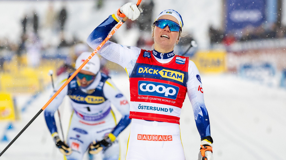 Emma Ribom vann lördagens världscupsprint i Östersund.