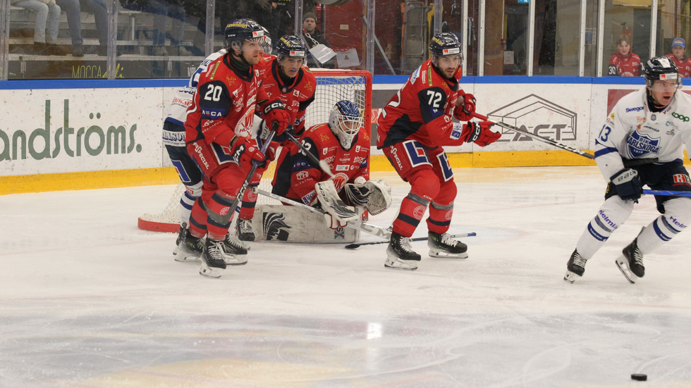VIK fick en poäng mot BIK Karlskoga när det blev förlust med 6-5 efter förlängning.