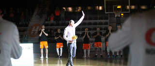 Jocke Kjellbom hyllades i Stadium Arena