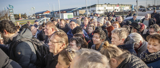 Rusning till nyöppnad loppis på Skarphäll 