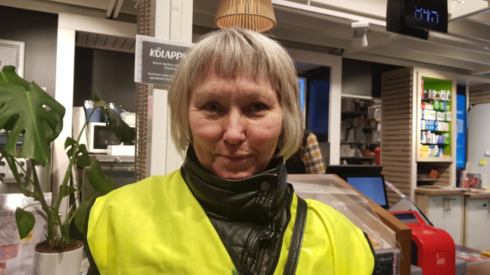 Ulla Hedström Nyström, Piteå: "Jag ska mysa med juleljusen. På söndag uppträder jag med kören Sångträffen".