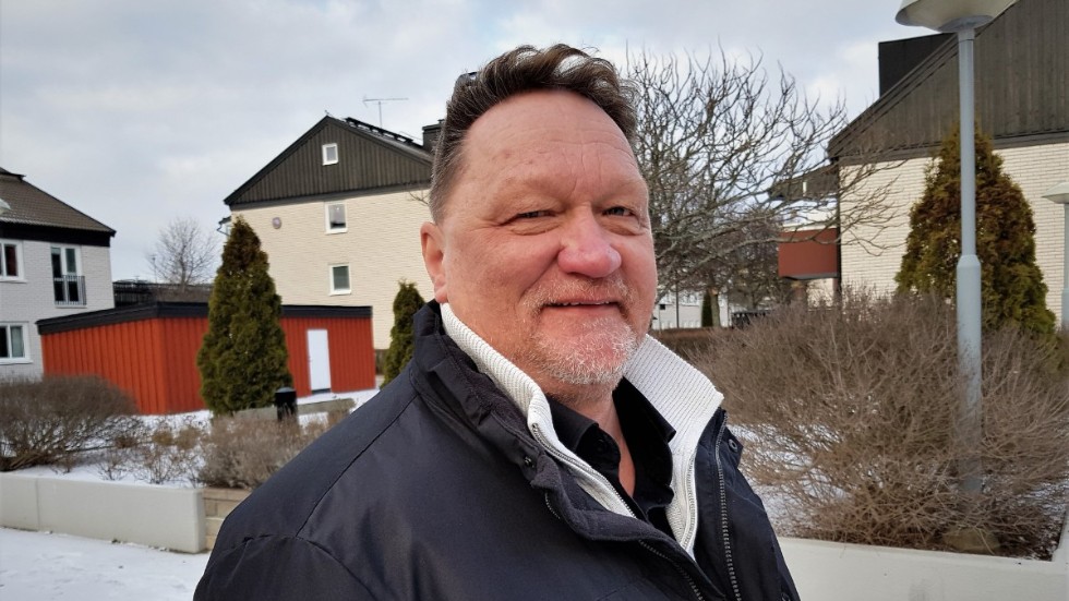 HSB:s vicevärd Mats Wall vill gärna samarbeta mer med representanter för de övriga fastighetsägarna i Skäggetorp, som Stångåstaden, Willhem och Victoria Park. 