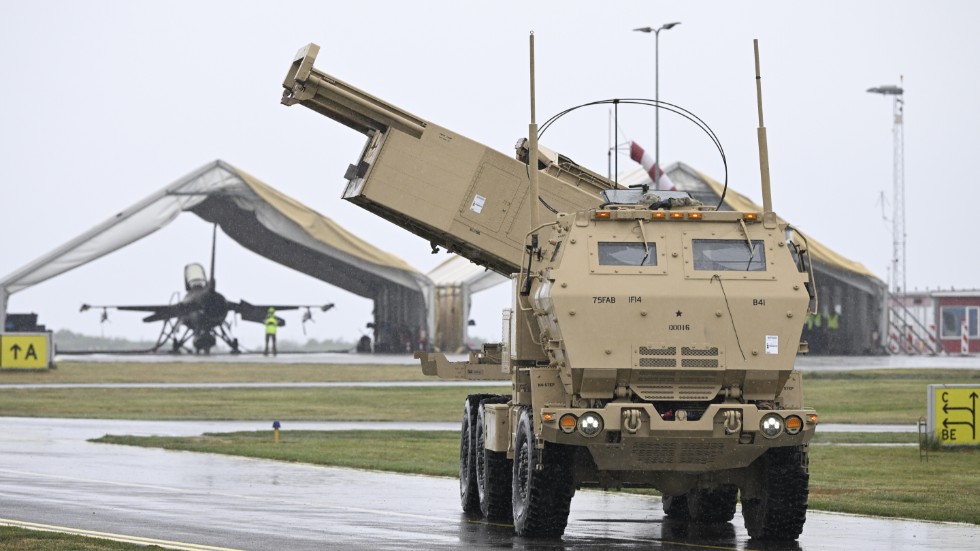 Avtalet med USA behövs för att praktiskt kunna förbereda trovärdig avskräckning mot ryska militära framstötar i Norden eller Baltikum. Bilden: Raketartilleri vid Natoövning på Bornholm.