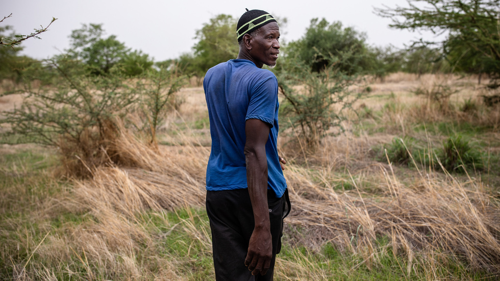 Bonden Yacouba från Burkina Faso lever på det alltmer oförutsägbara småskaliga jordbruket.