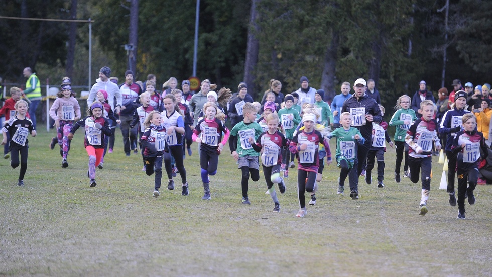 Starten för Tunrundans nya trekilomterslopp har precis gått.