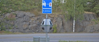 Teslaägare till kommunen: Åtgärda laddstation!